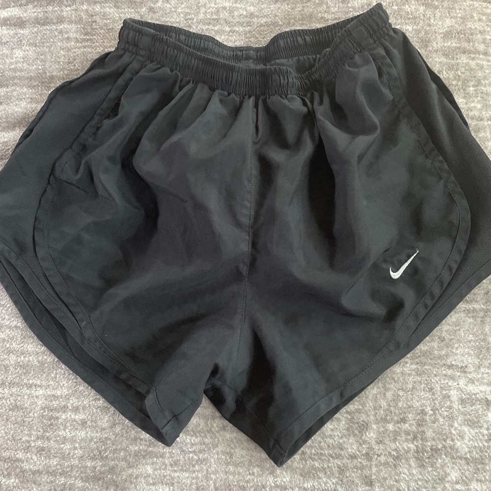 Nike drifit shorts